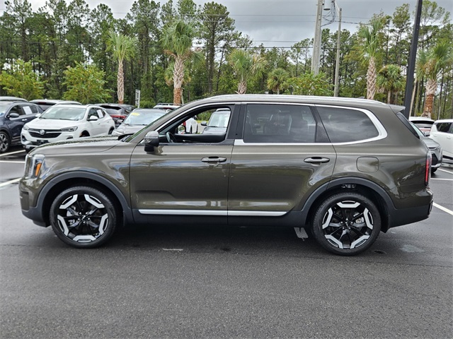 2024 Kia Telluride EX X-Line photo 3