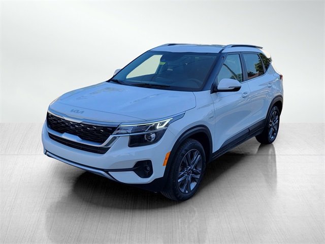 2023 Kia Seltos S photo 7