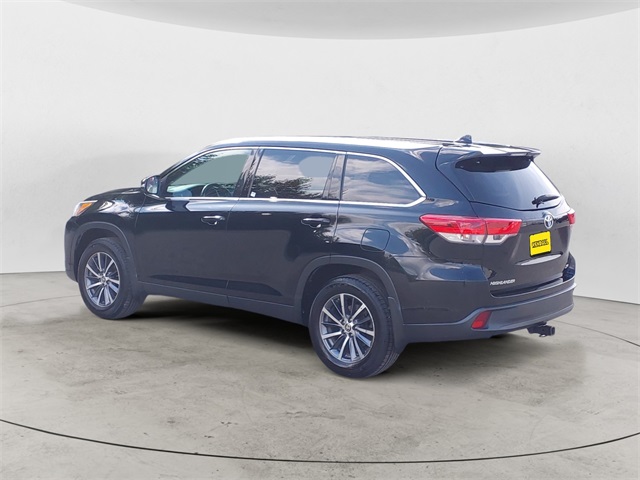 2019 Toyota Highlander XLE photo 3