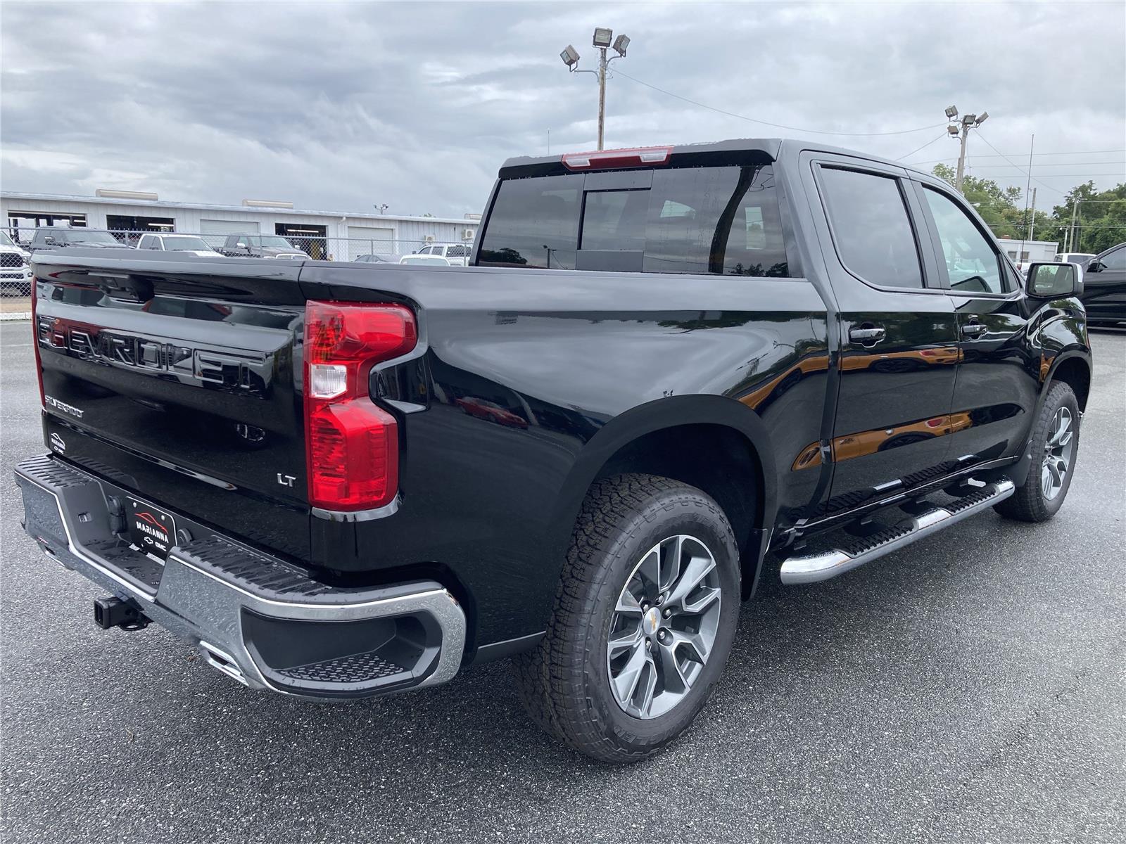 2026 Chevrolet Silverado 1500 LT photo 5