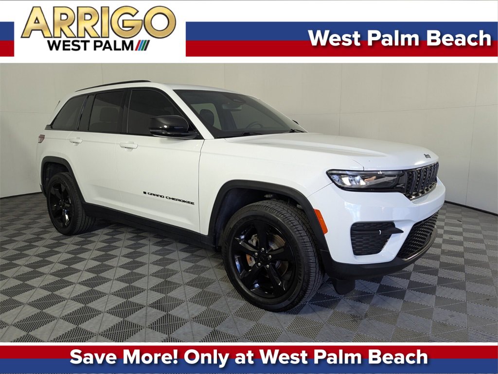 2023 Jeep Grand Cherokee Altitude's photo