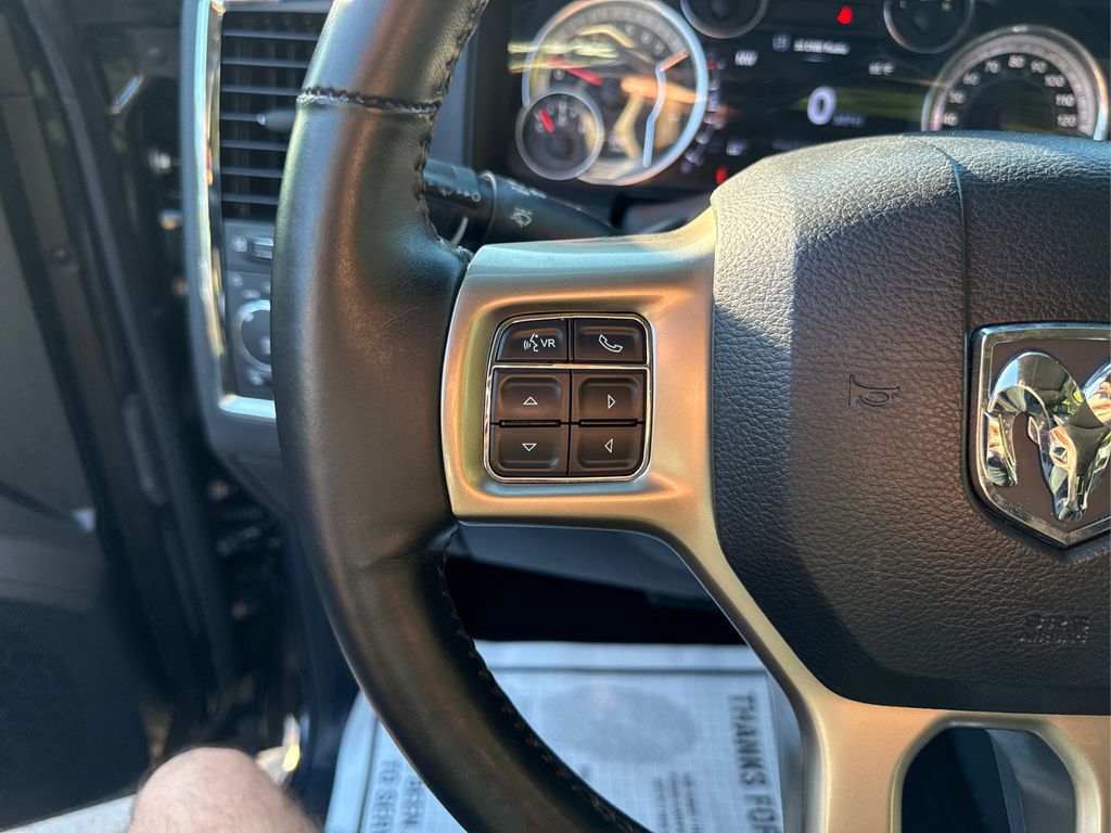 2016 Ram 1500 Laramie photo 31