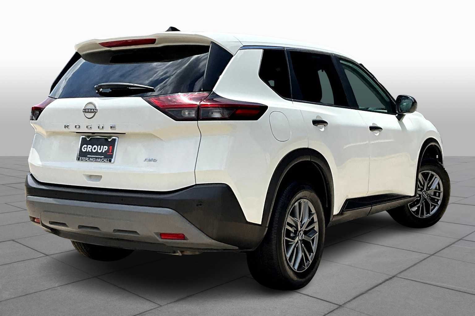 2023 Nissan Rogue S photo 10