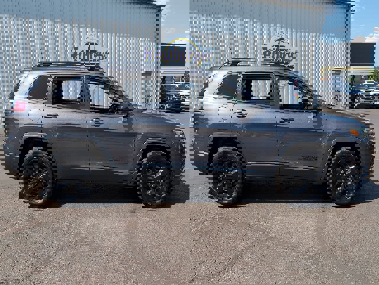 2021 Jeep Cherokee Altitude photo 8