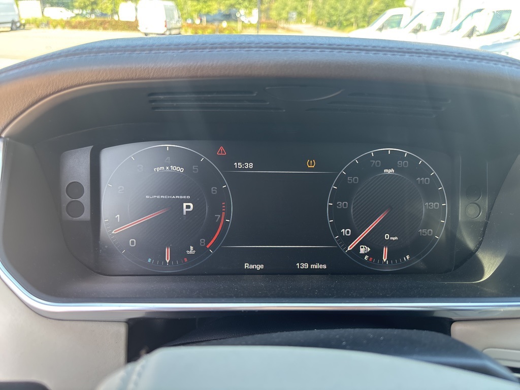 2015 Land Rover Range Rover SuperCharged photo 51