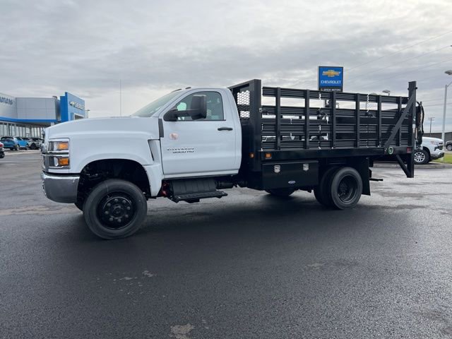 2024 Chevrolet Silverado 5500HD Work Truck photo 3