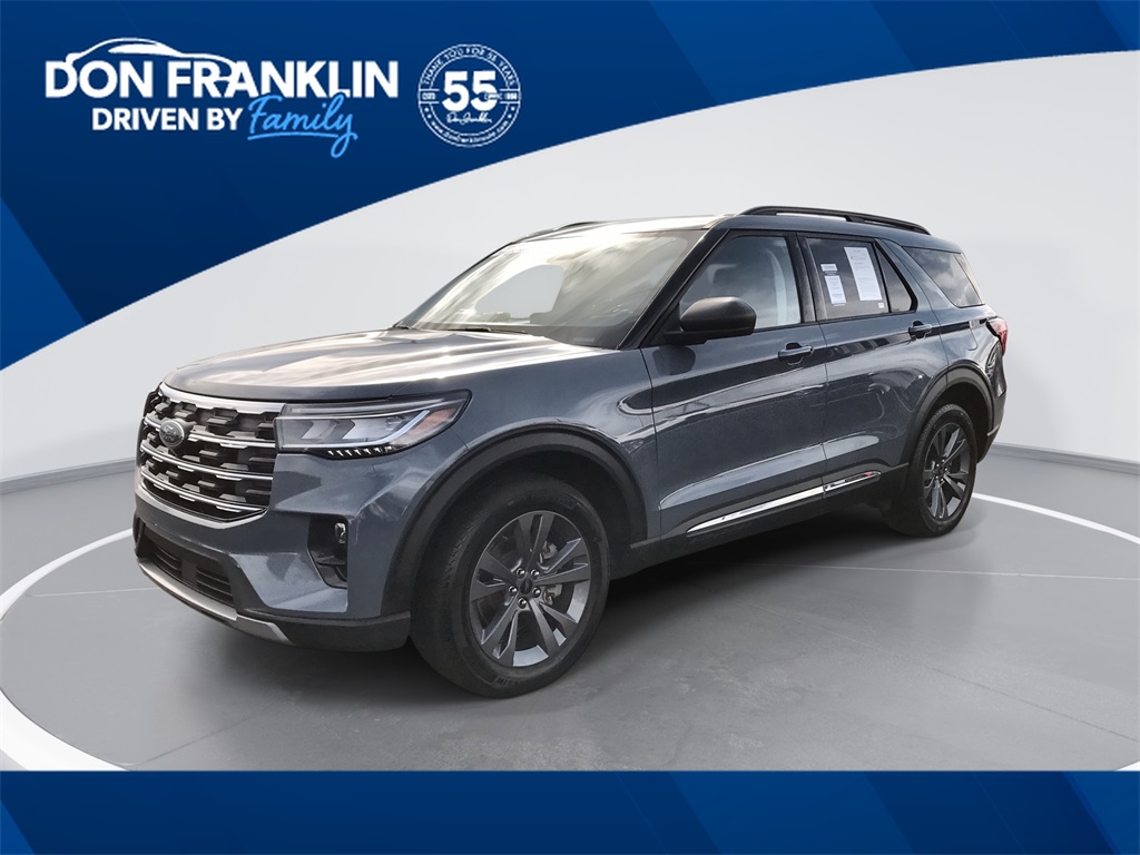 2025 Ford Explorer Active's photo