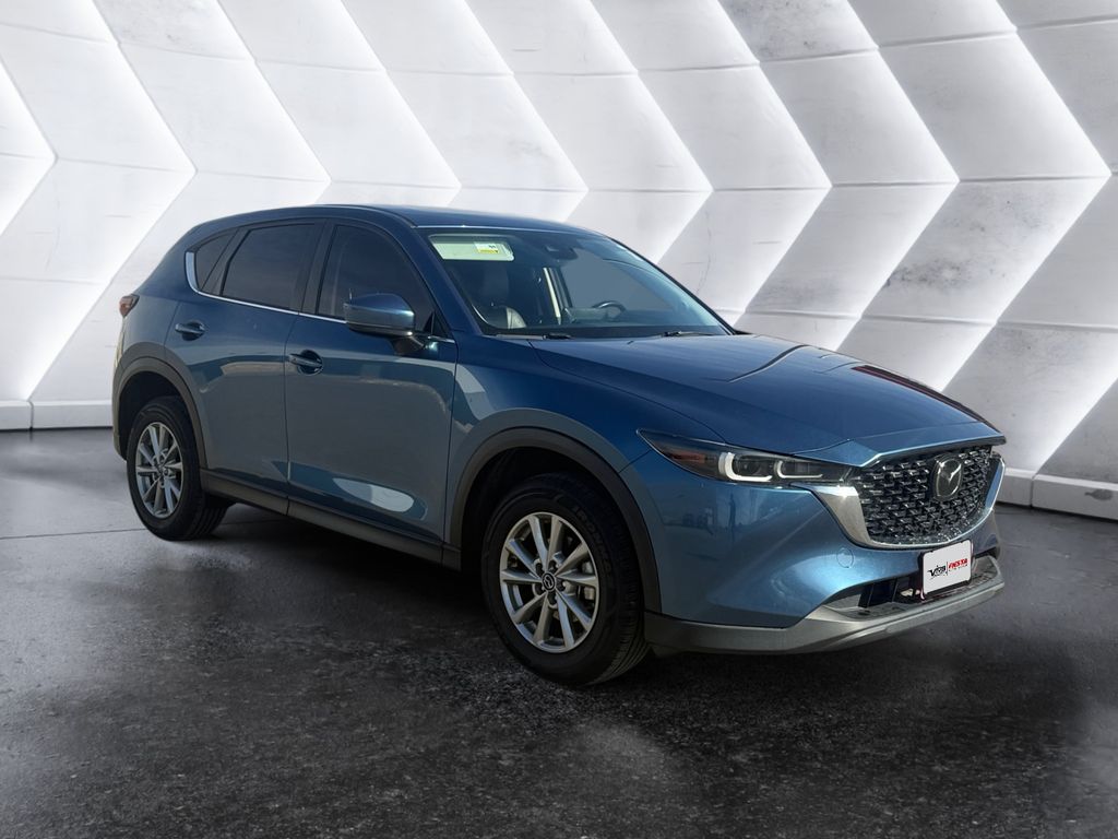 2023 Mazda CX-5 S Preferred package's photo