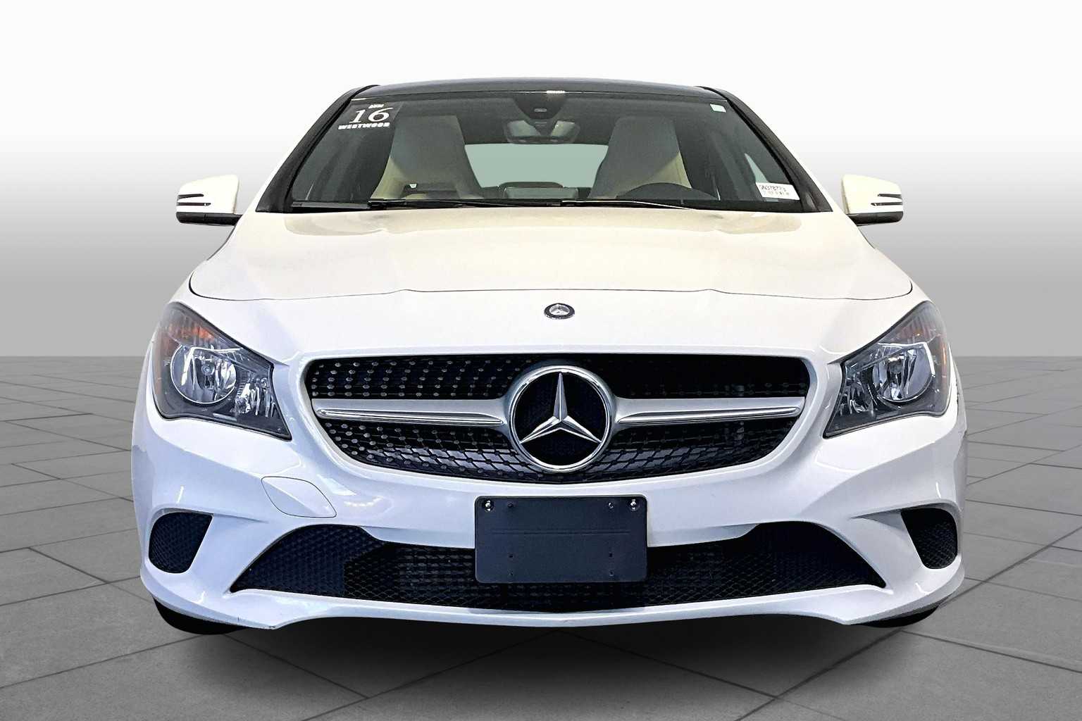 2016 Mercedes Benz CLA 250 4MATIC photo 3