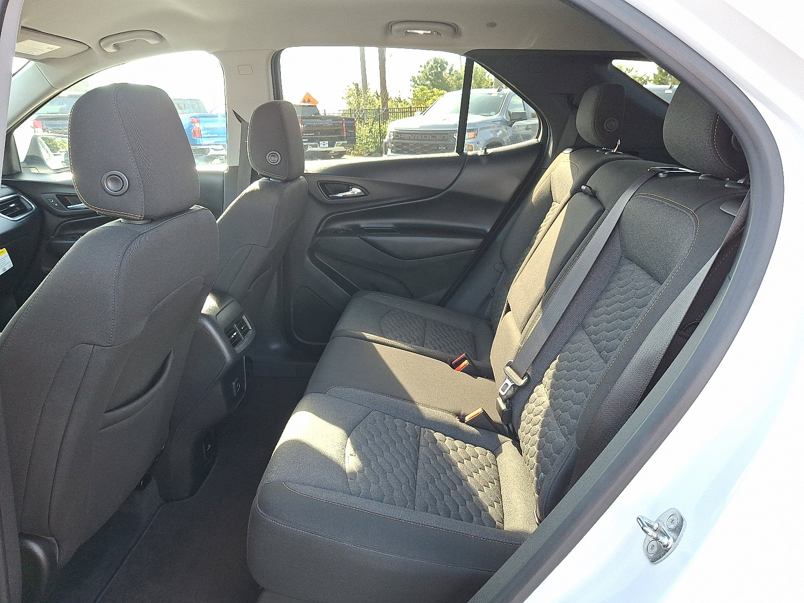 2020 Chevrolet Equinox LT photo 9