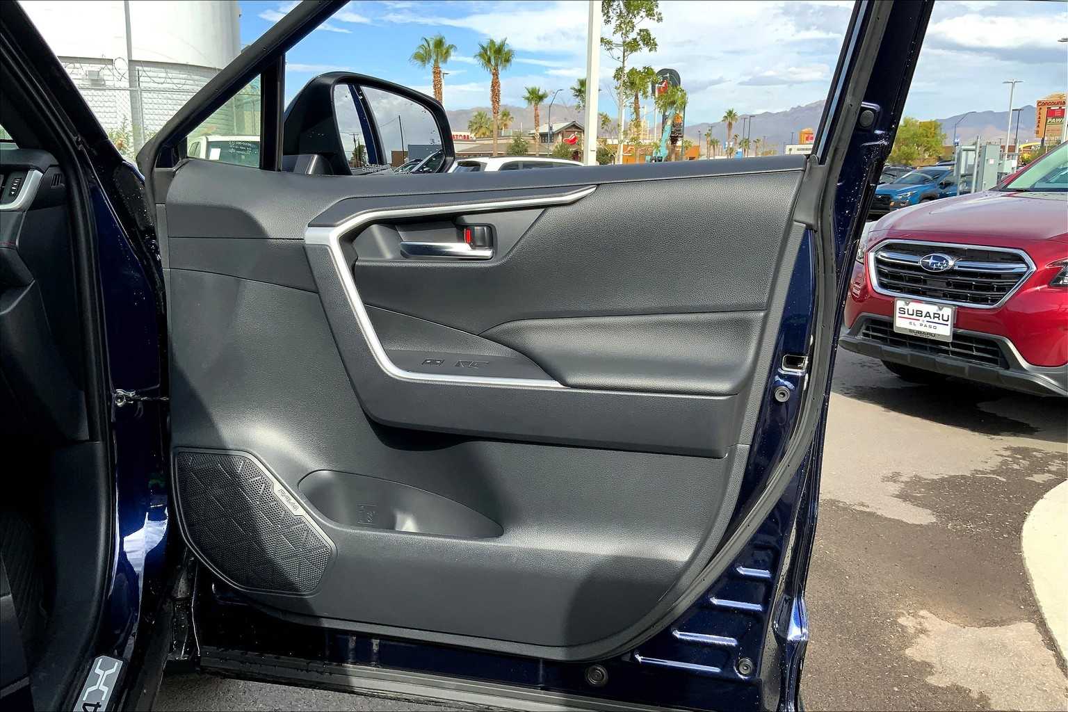 2024 Toyota RAV4 Prime SE photo 21