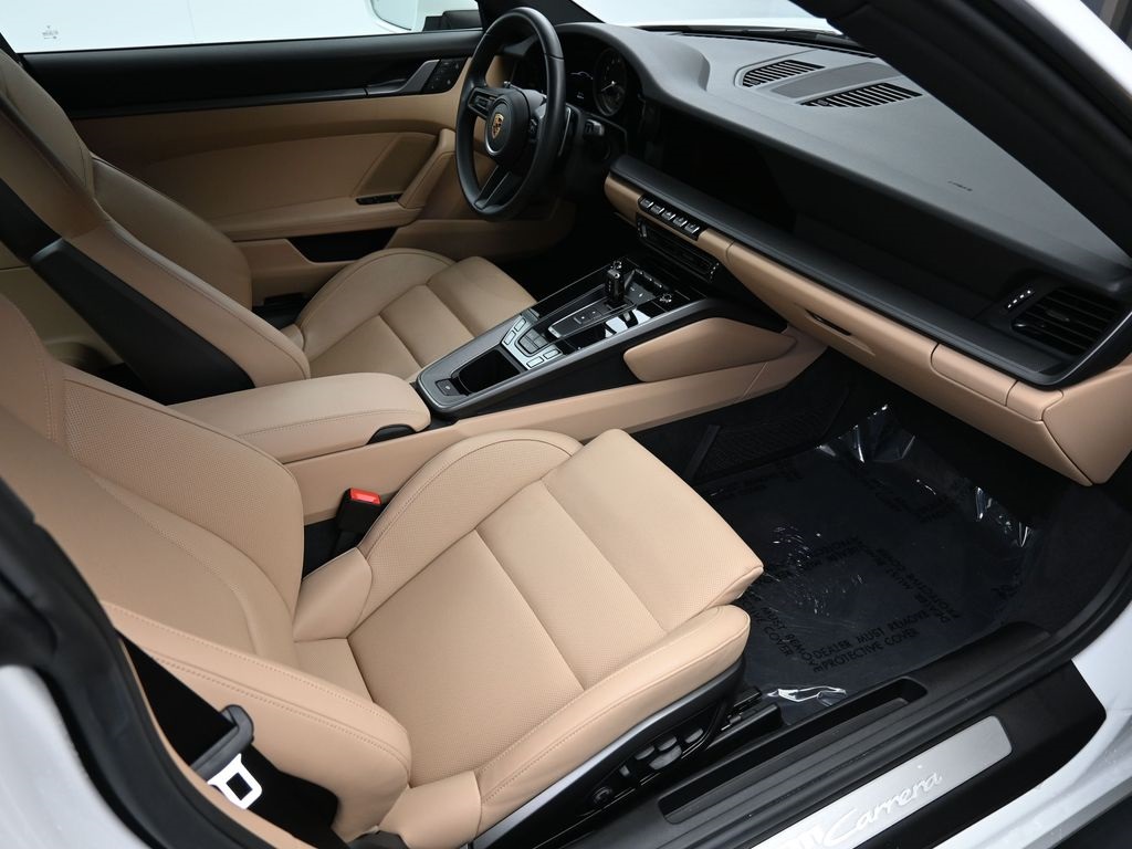 2024 Porsche 911 Coupe photo 8
