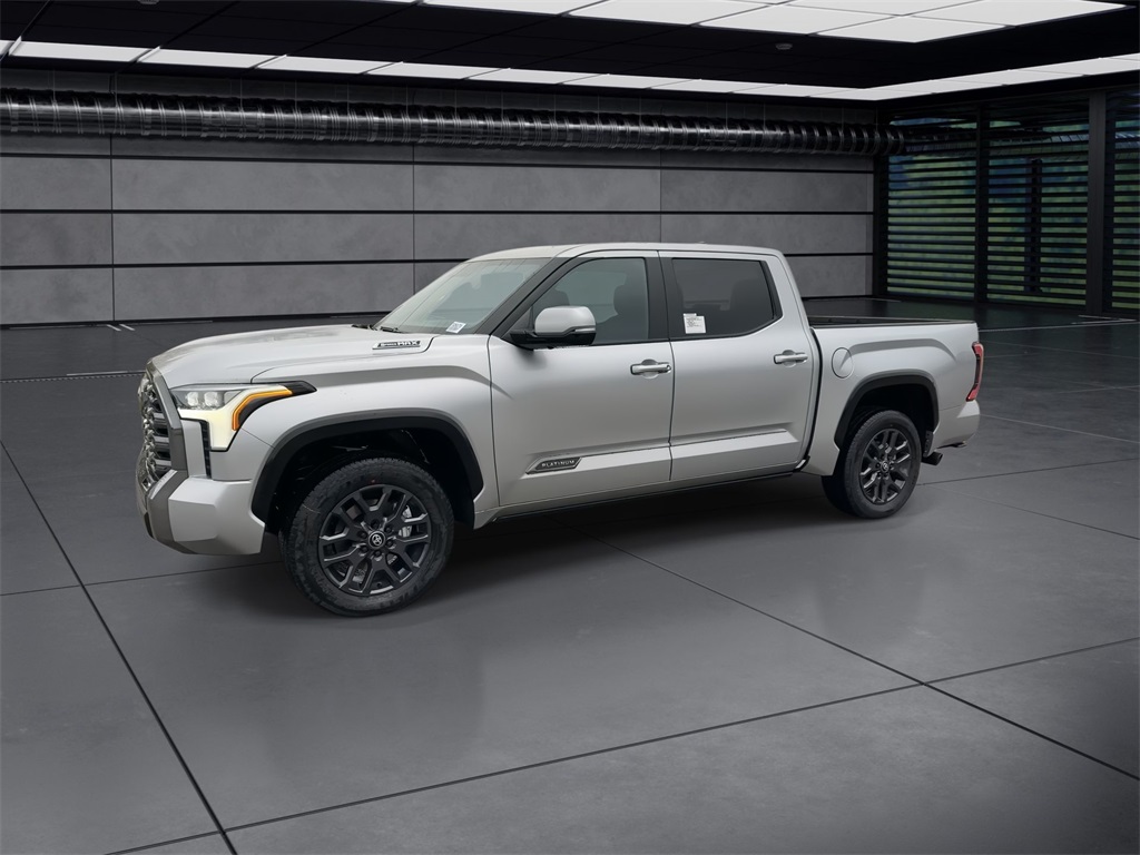 2025 Toyota Tundra Platinum CrewMax photo 4