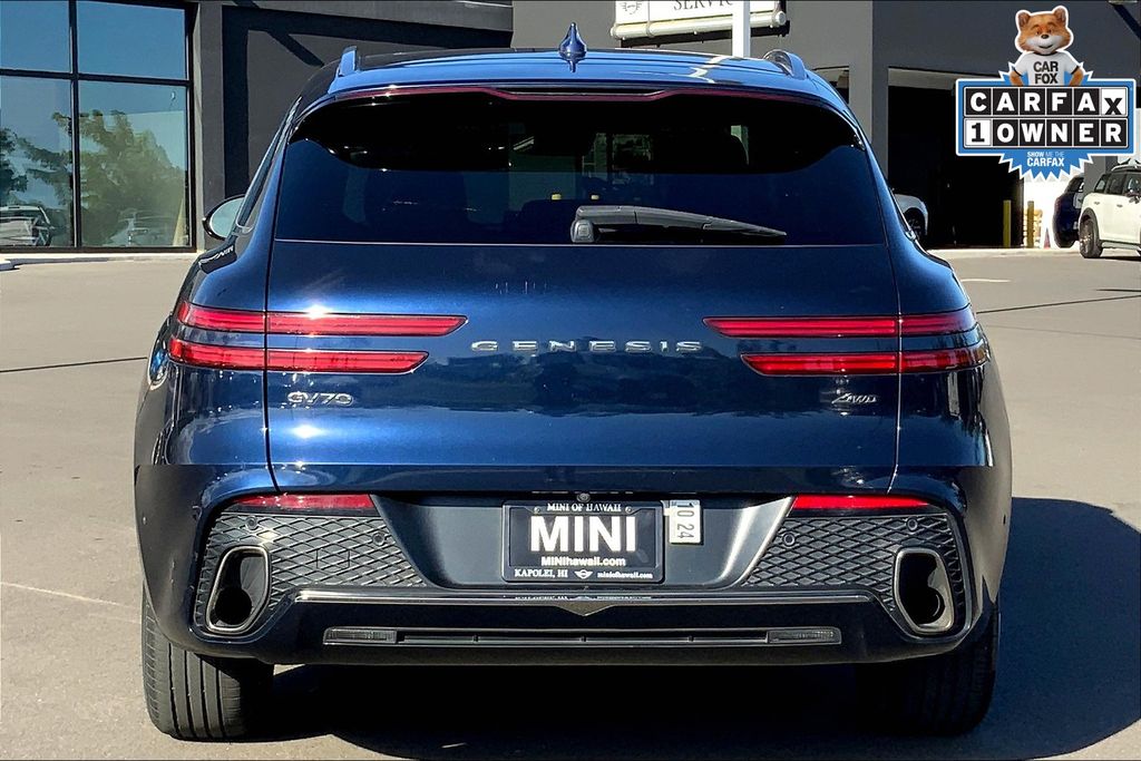 Image 4 of Pre-Owned 2022 Genesis GV70 2.5T