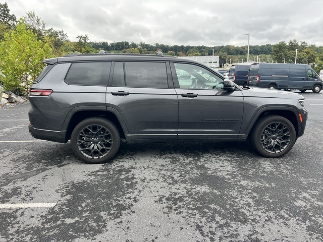2024 Jeep Grand Cherokee L Summit photo 8