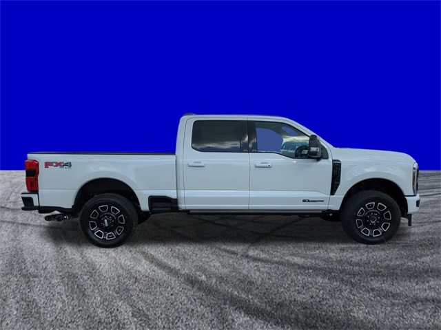 2026 Ford F-350 Platinum photo 2