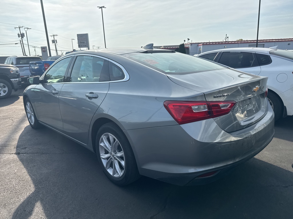 2024 Chevrolet Malibu 1LT photo 3