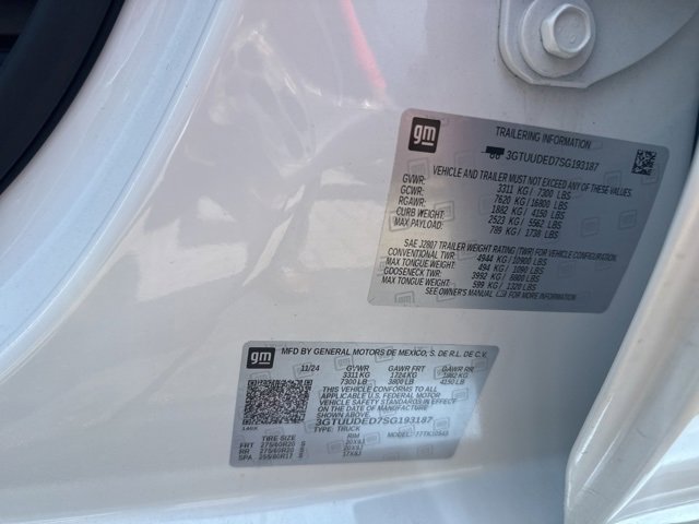 2025 Gmc Sierra 1500 SLT photo 23
