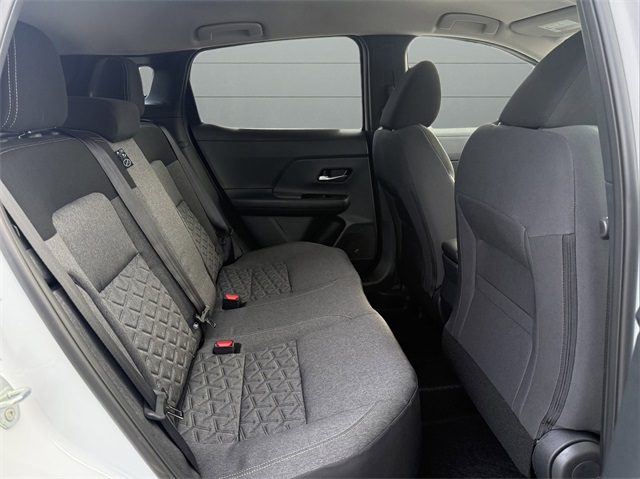 2025 Nissan Kicks SV photo 20