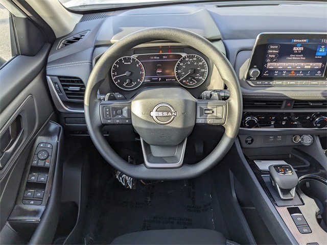 2025 Nissan Rogue S photo 9