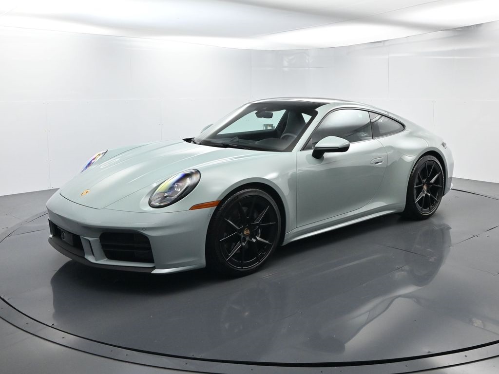 2025 Porsche 911 photo 24
