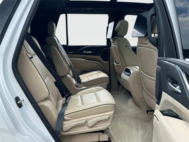 2024 Cadillac Escalade Premium Luxury photo 16