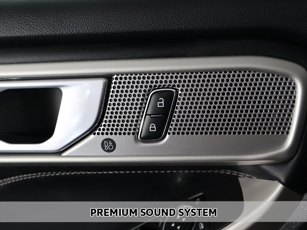 2023 Ford Explorer Limited photo 3