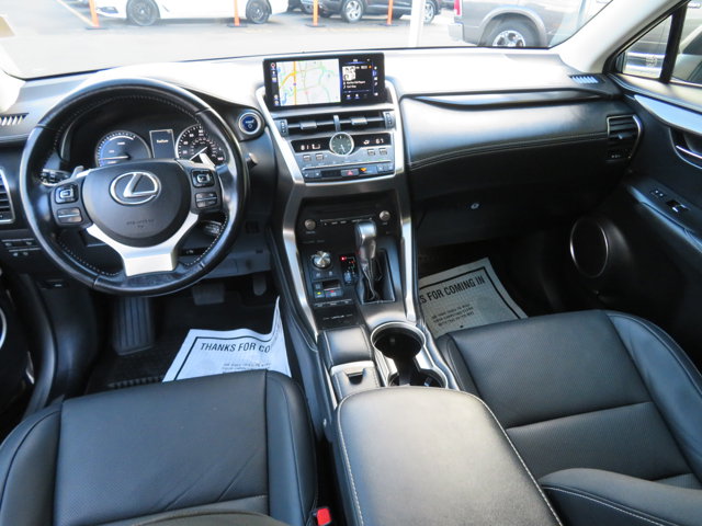 2020 Lexus NX 300h Premium photo 18