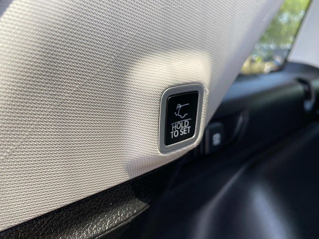 2023 Jeep Grand Cherokee Limited photo 5