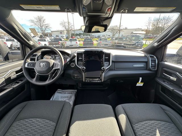 2025 Ram 2500 Big Horn photo 2