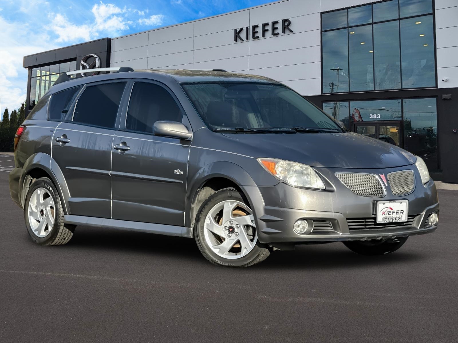 Used 2006 Pontiac Vibe Base with VIN 5Y2SL65806Z413039 for sale in Eugene, OR