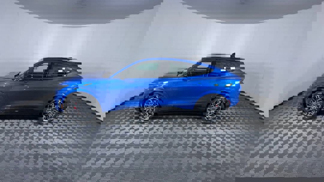 2025 Ford Mustang Mach-E GT photo 5