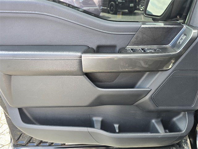 2022 Ford F-150 XLT photo 8