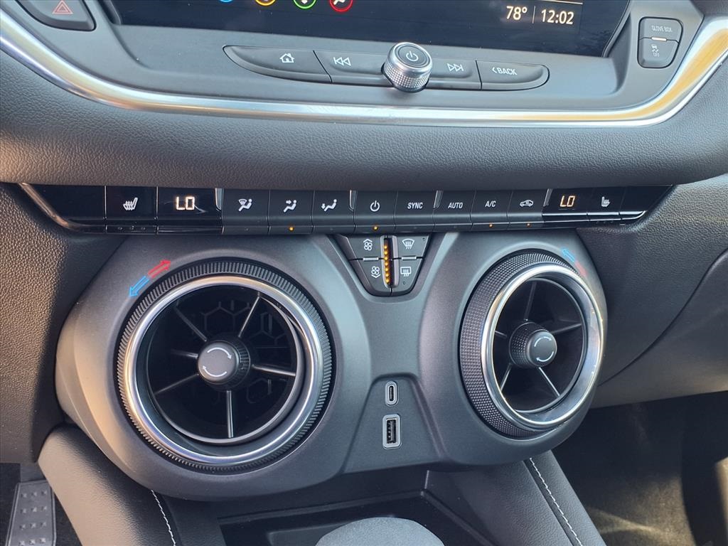 2023 Chevrolet Blazer 2LT photo 6