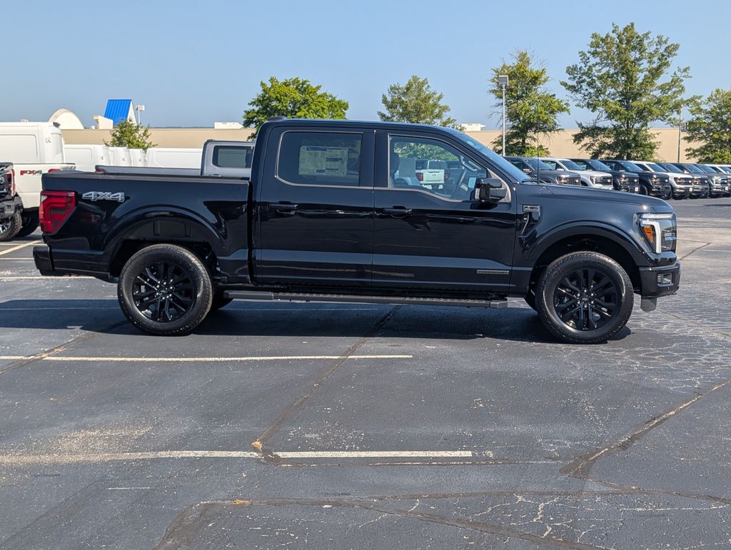2025 Ford F-150 Lariat photo 3