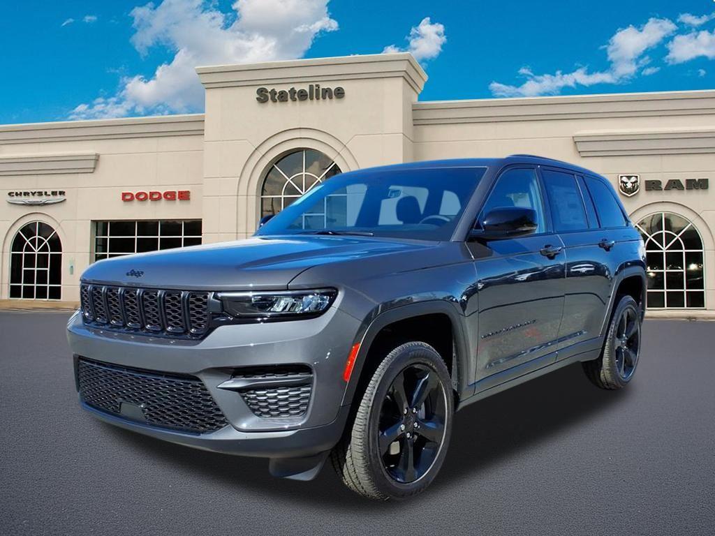 2025 Jeep Grand Cherokee Altitude's photo