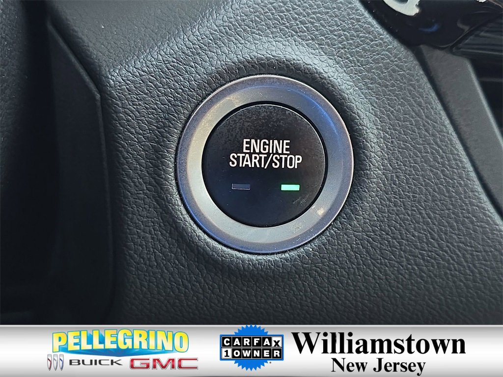 2017 Buick Envision Essence photo 16
