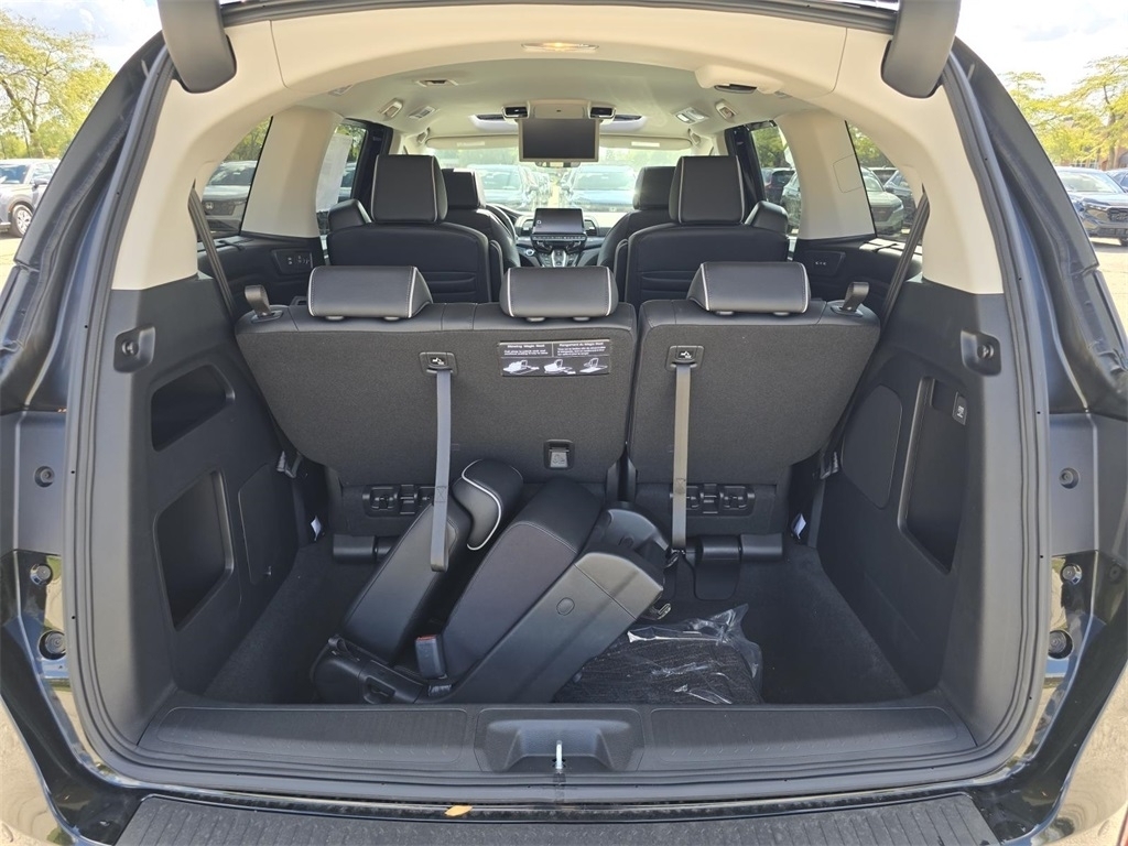 2026 Honda Odyssey Elite photo 17