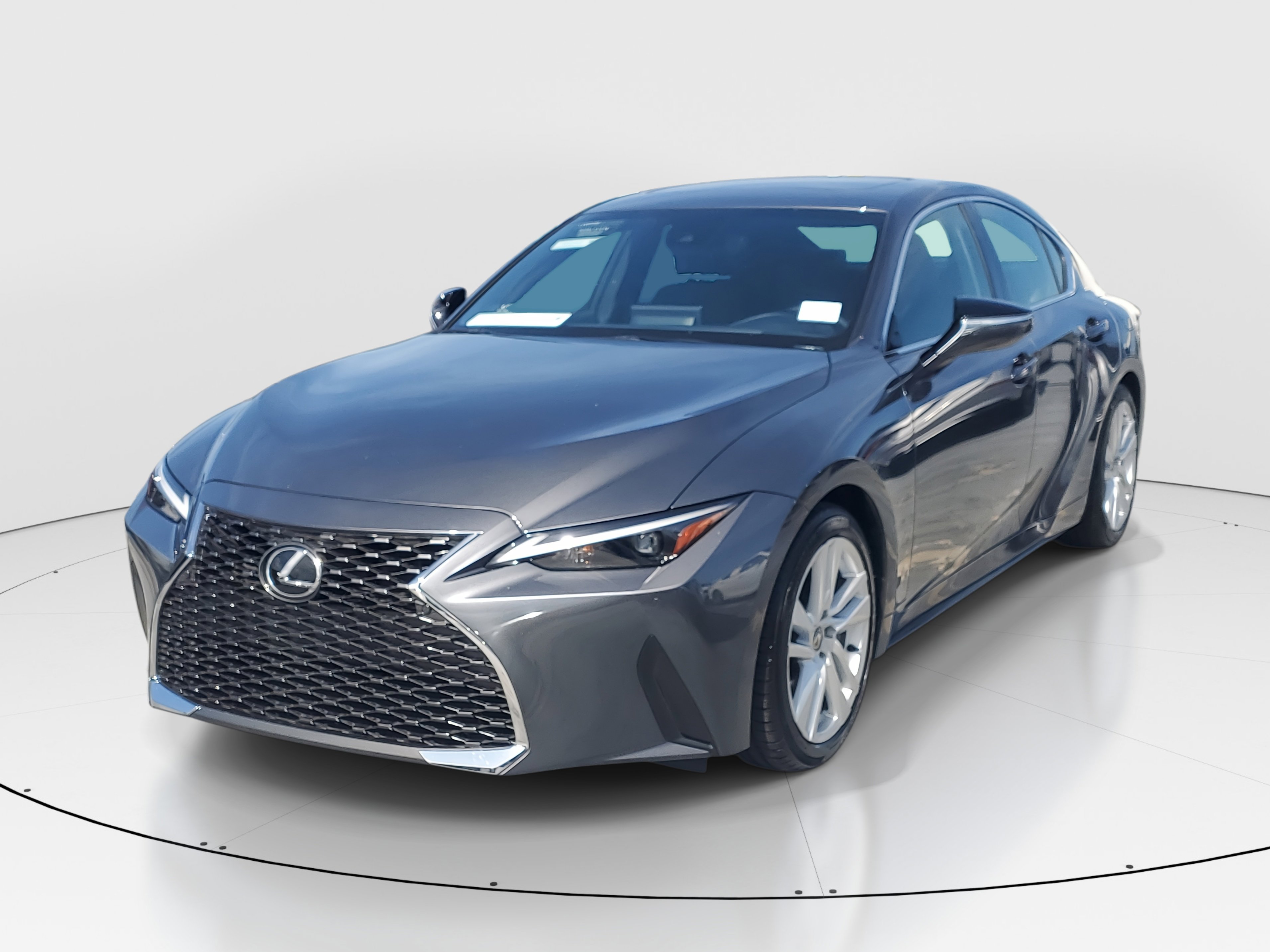 2024 Lexus IS 300 photo 4