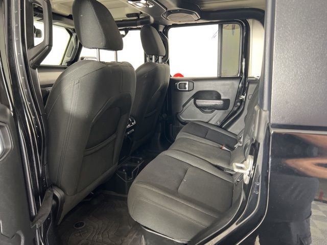 2022 Jeep Gladiator Willys photo 18