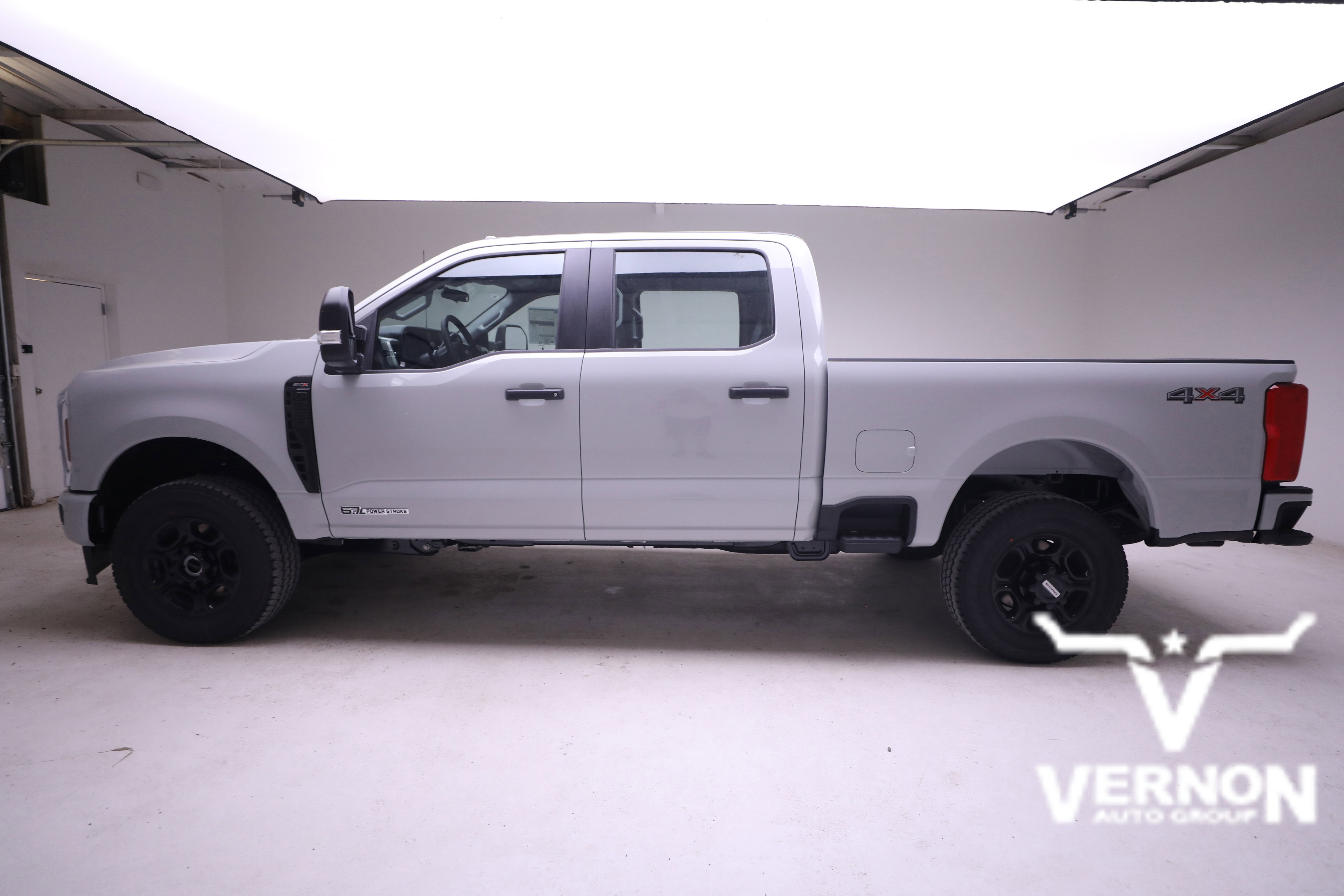 2026 Ford F-250 XL photo 2