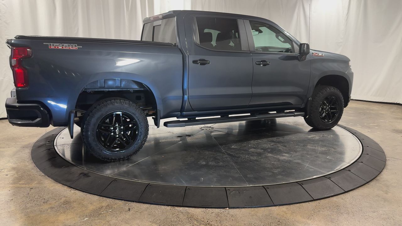 2020 Chevrolet Silverado 1500 LT Trail Boss photo 2