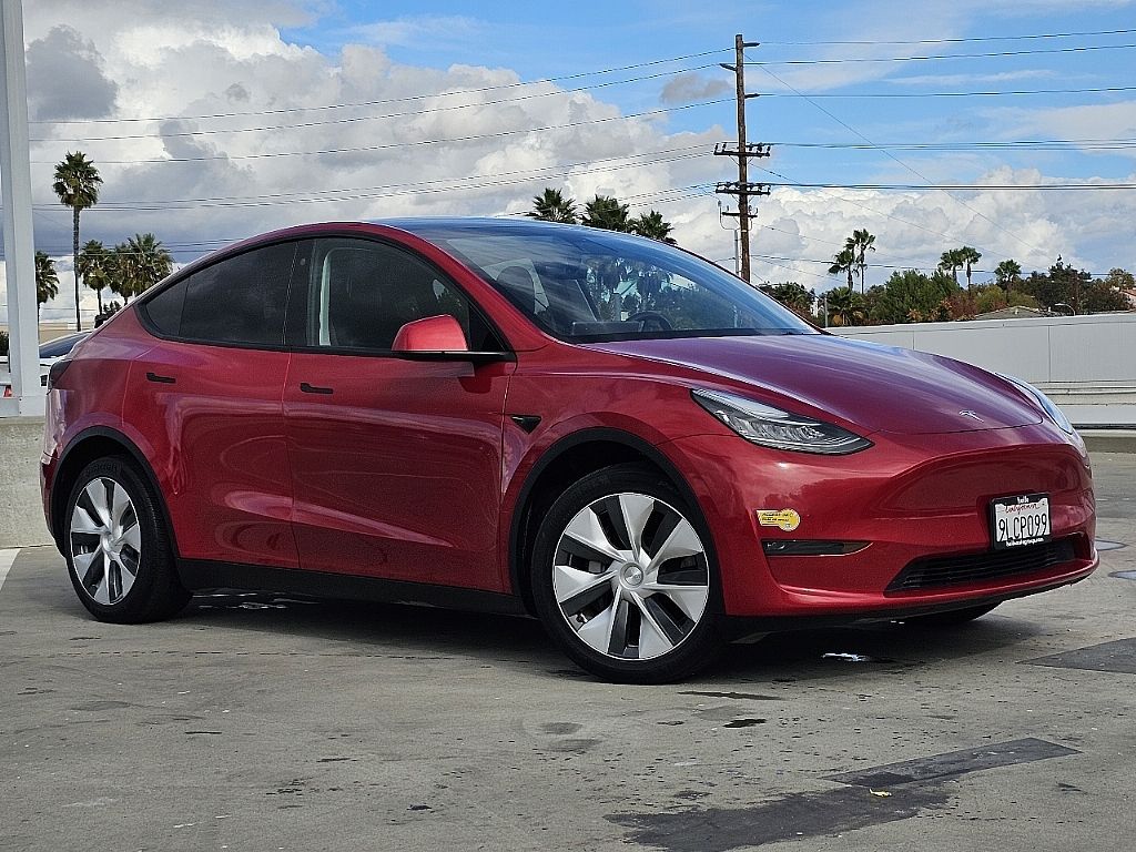 2021 Tesla Model Y Long Range photo 2