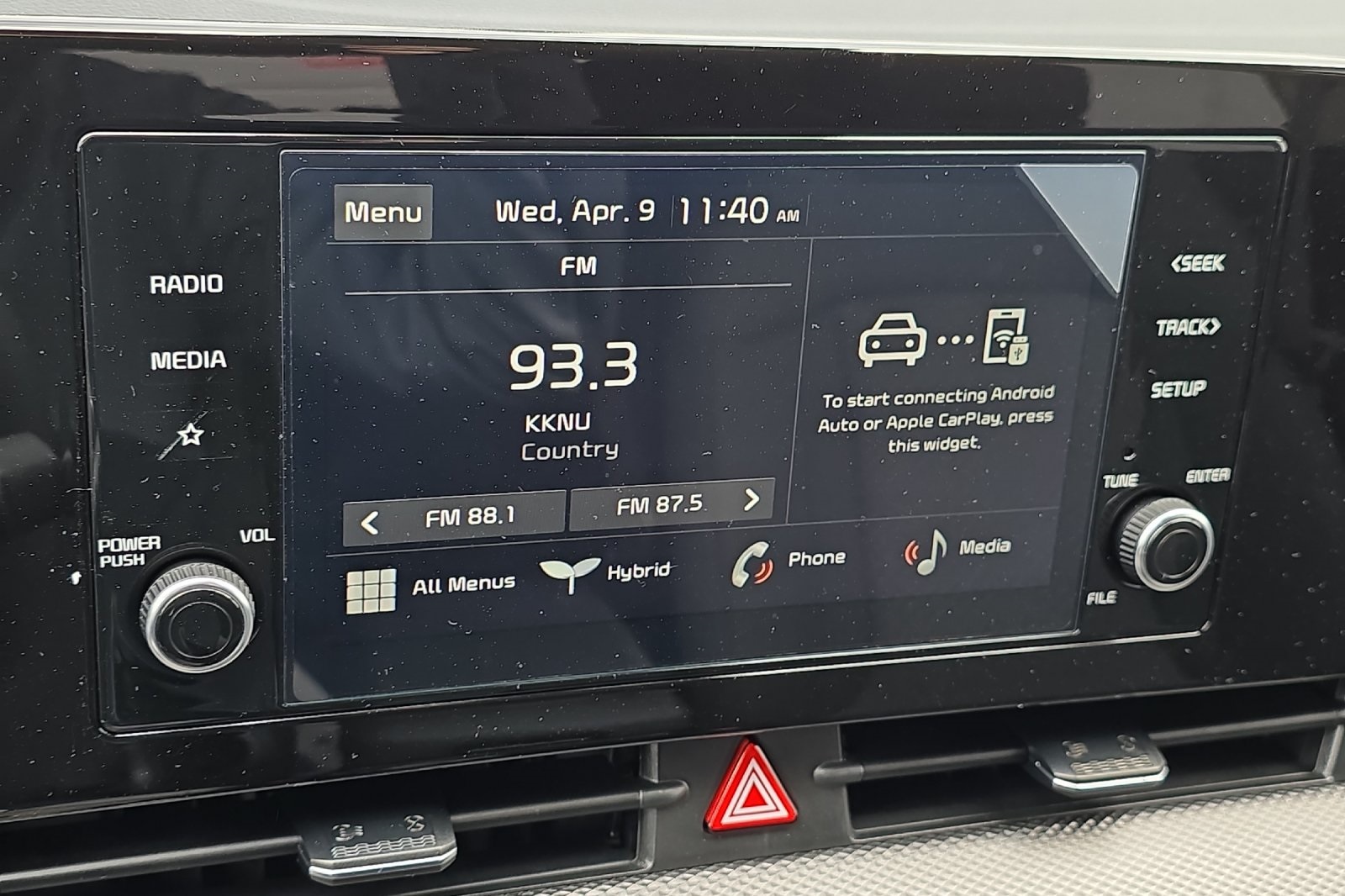 2025 Kia Sportage Hybrid LX photo 13