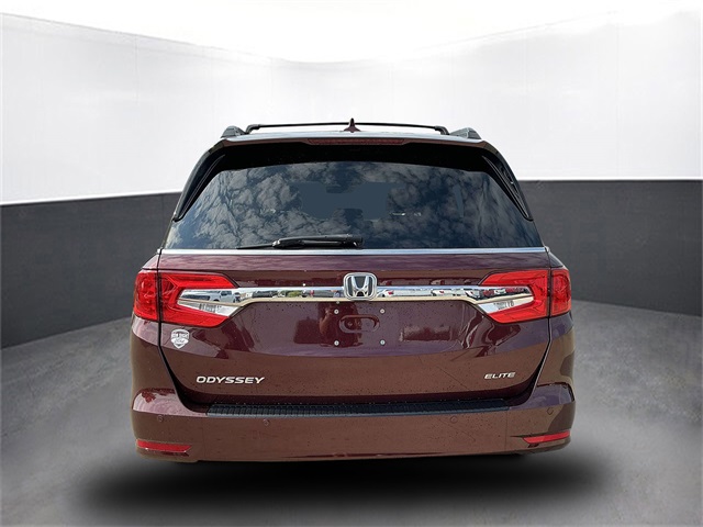 2020 Honda Odyssey Elite photo 3