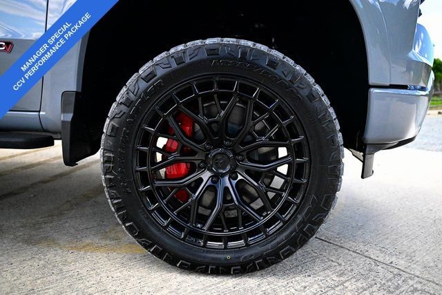 2025 Chevrolet Silverado 1500 RST photo 28