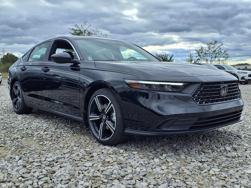 2025 Honda Accord Hybrid Sport's photo