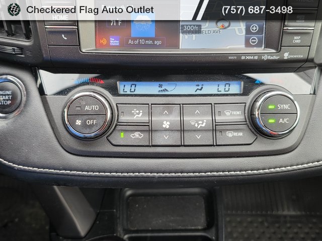 2017 Toyota RAV4 XLE photo 17