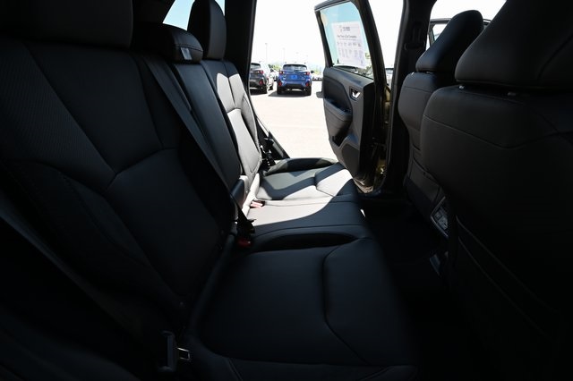 2025 Subaru Forester Touring photo 26