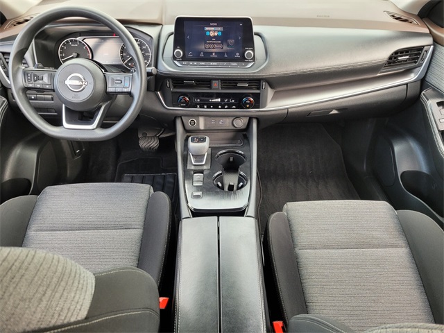 2023 Nissan Rogue SV photo 10